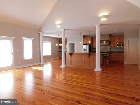 Living - 487 Brookfield Dr, Dover, DE 19901 photo 8 of 11