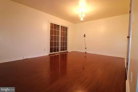Living - 341 Post Blvd, Dover, DE 19904 photo 4 of 13