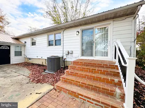 Exterior - 67 Ann Ave, Dover, DE 19904 photo 3 of 5