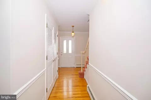 Entry Way - 65 W Fairfield Dr, Dover, DE 19901 photo 2 of 5