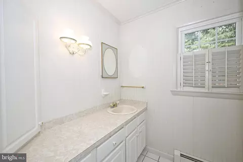 Bath - 65 W Fairfield Dr, Dover, DE 19901 photo 2 of 6