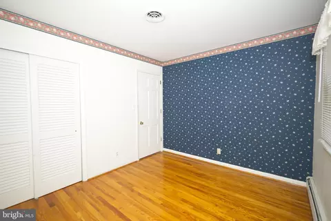 Bedroom - 65 W Fairfield Dr, Dover, DE 19901 photo 8 of 8