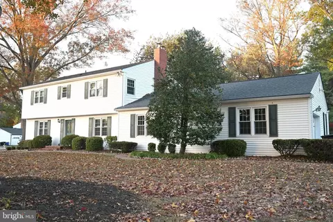 Exterior - 65 W Fairfield Dr, Dover, DE 19901 photo 1 of 9