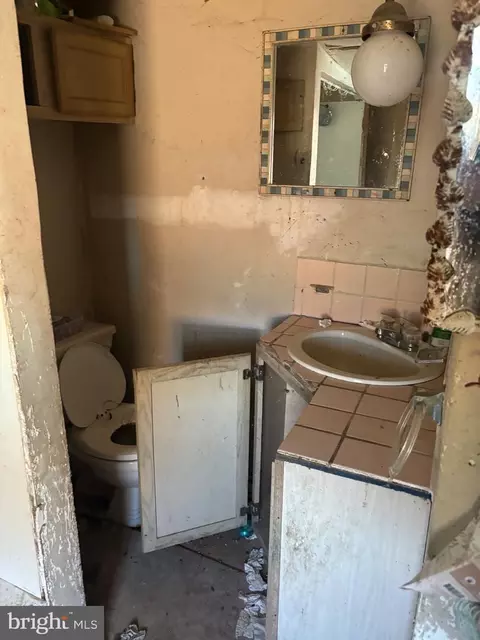 Bath - 9766 Bayside Dr, Dover, DE 19901 photo 1 of 1