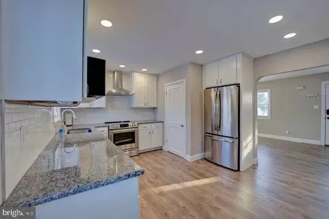 1 Steele Rd, Dover, DE 19901