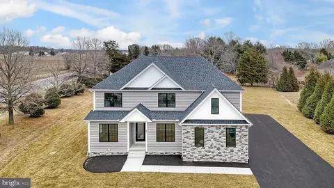 25 Estates Dr, Camden Wyoming, DE 19934