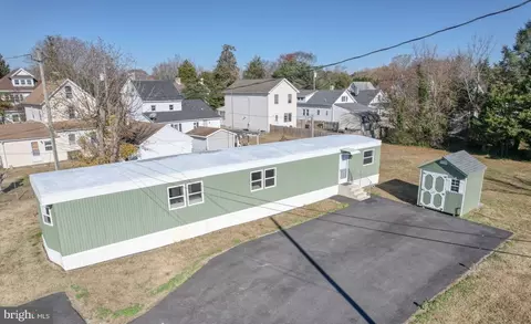 27 Frog Leg Ln, Frederica, DE 19946