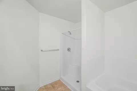 Entry Way - 157 Lexington Pl, Dover, DE 19901 photo 4 of 10