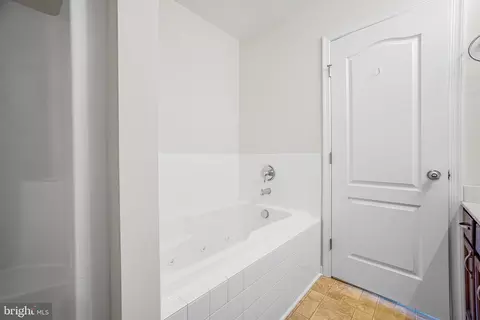 Entry Way - 157 Lexington Pl, Dover, DE 19901 photo 3 of 10
