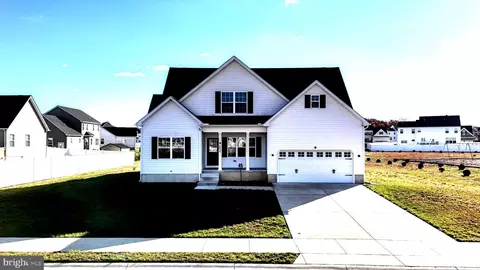 1016 Weatherstone Ln, Felton, DE 19943