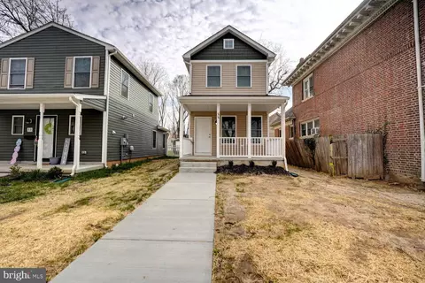 55 S New St, Dover, DE 19904