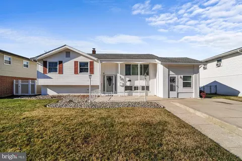 918 Westview Ter, Dover, DE 19904