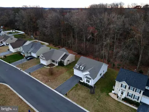98 S High Meadow Dr, Felton, DE 19943