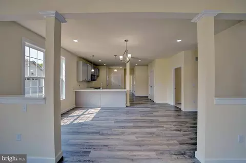 Entry Way - 31 Mapledale Rd, Dover, DE 19904 photo 10 of 19