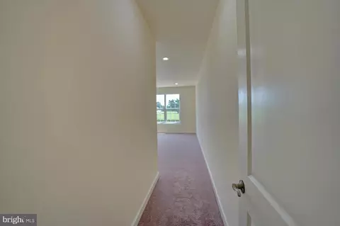 Entry Way - 31 Mapledale Rd, Dover, DE 19904 photo 11 of 19