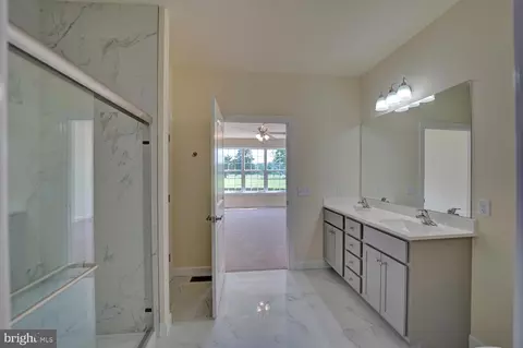 Bath - 31 Mapledale Rd, Dover, DE 19904 photo 1 of 2
