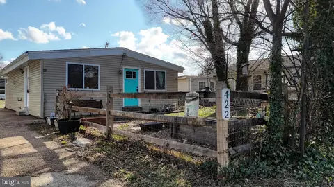 422 Court St, Dover, DE 19901