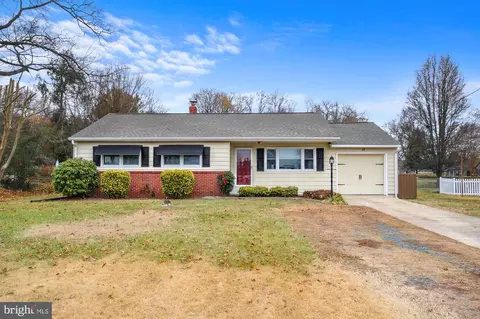 99 W Lebanon Rd, Dover, DE 19901