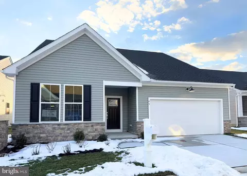 45 Casselberry Ln, Dover, DE 19904