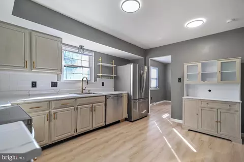 Kitchen - 74 Old Forge Dr, Dover, DE 19904 photo 2 of 2