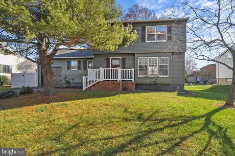 74 Old Forge Dr, Dover, DE 19904