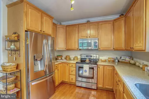 Kitchen - 14 B Seskinore Ct, Dover, DE 19904 photo 3 of 4