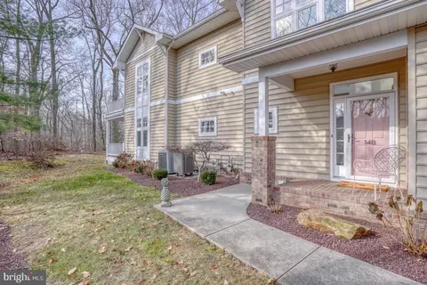 14 B Seskinore Ct, Dover, DE 19904