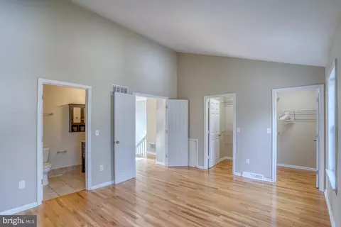 Entry Way - 503 Schooner Way, Dover, DE 19901 photo 4 of 4