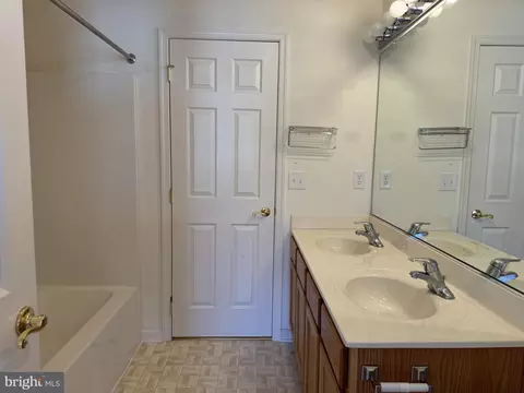 52 Barkley Ct, Dover, DE 19904 photo 16