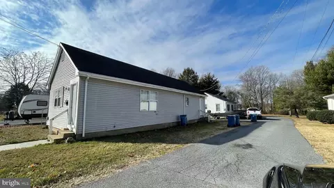 3234 S Mechanic St, Wyoming, DE 19934