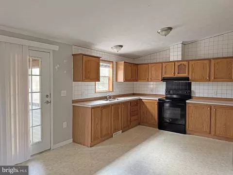 238 Silver Leaf Ln, Dover, DE 19901 photo 5