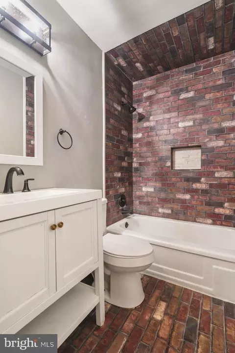 Bath - 9 Evergreen Dr, Dover, DE 19901 photo 1 of 1