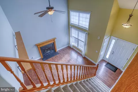 Entry Way - 82 Evelyndale Dr, Dover, DE 19901 photo 4 of 4