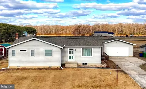 71 Green Briar Rd, Hartly, DE 19953