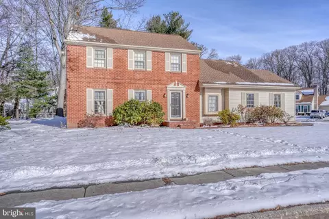 105 Cobblestone Ln, Dover, DE 19904