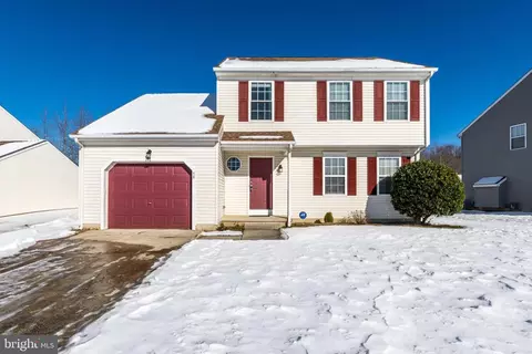 Exterior - 48 Anchor Ln, Dover, DE 19901 photo 2 of 3