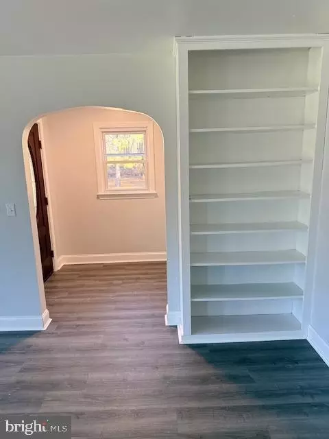 Entry Way - 3930 Vernon Rd, Harrington, DE 19952 photo 2 of 4