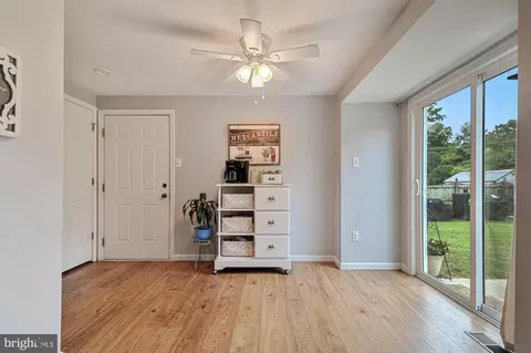 Entry Way - 14 Crown Cir, Dover, DE 19901 photo 2 of 5