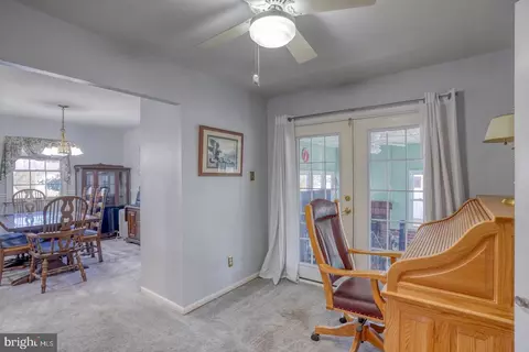 Entry Way - 523 Buckson Dr, Dover, DE 19901 photo 1 of 2