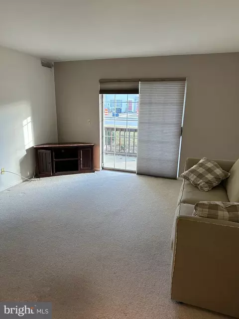 Living - 101 Caroline Pl N #101, Dover, DE 19904 photo 2 of 2