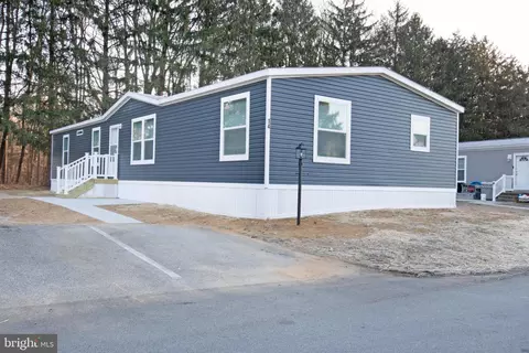 14 Clayton Dr, Clayton, DE 19938