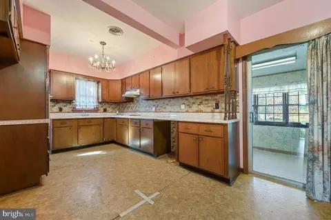 Kitchen - 95 Bergold Ln, Dover, DE 19901 photo 3 of 3