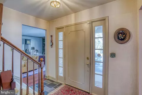 Entry Way - 148 Candlewicke Dr, Dover, DE 19901 photo 2 of 3