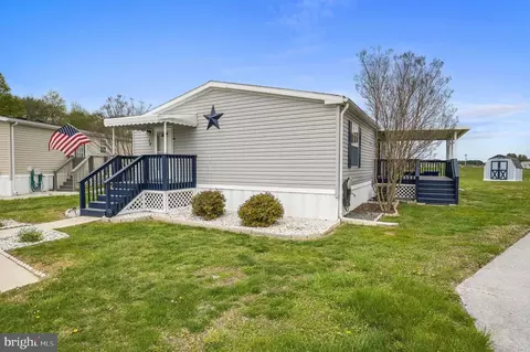 14 Foxhound Ct #228, Dover, DE 19904