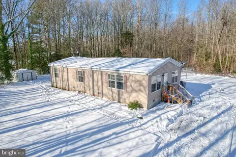 1957 Halltown Rd, Hartly, DE 19953