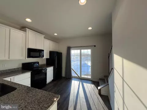 Entry Way - 802 Ruth Way, Dover, DE 19904 photo 1 of 2