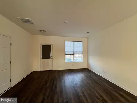 Living - 802 Ruth Way, Dover, DE 19904 photo 2 of 2