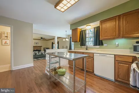 Kitchen - 2 Pewter Ct, Dover, DE 19904 photo 1 of 2