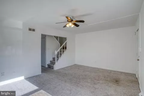 Living - 17 Forest Creek Dr, Dover, DE 19904 photo 1 of 6