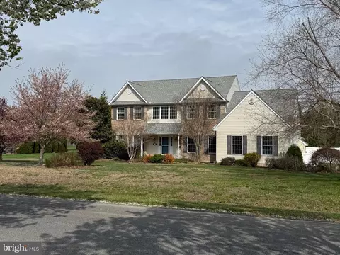 40 Wildflower Cir W, Magnolia, DE 19962
